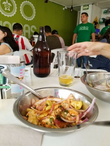 Ceviche and beer at 1000 Las Caguamas