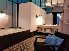 Cocorico Luxury Guesthouse: Bathroom