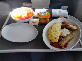 Air Canada Breakfast: The omelet